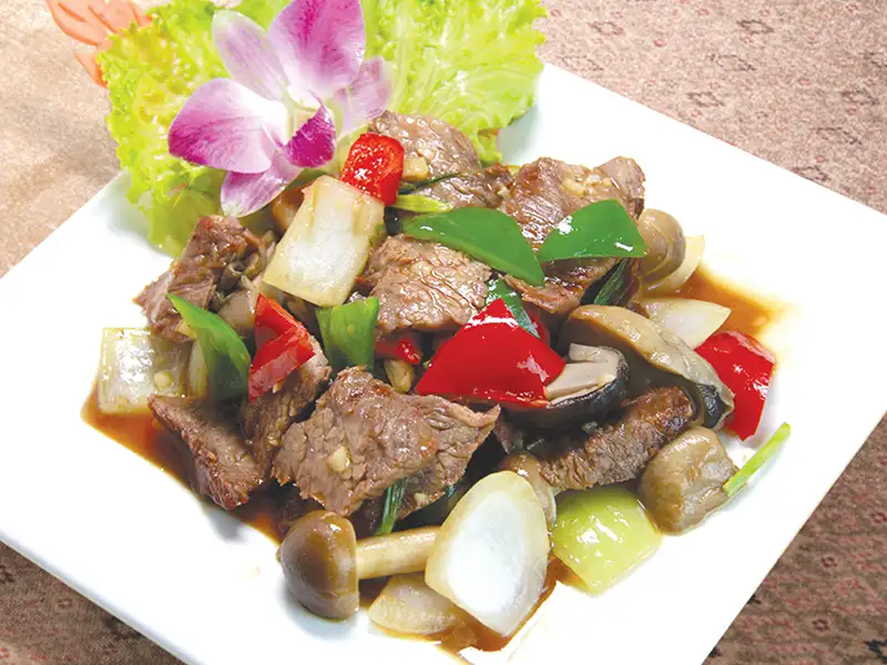 ヌアナムマンホイ